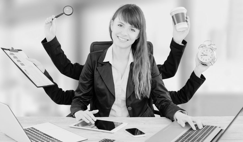 petite entrepreneure multi tâche, très petite entreprise